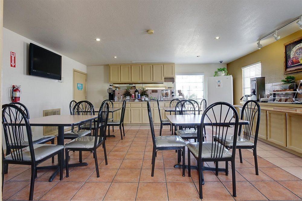 Texas Inn & Suites Pharr/San Juan Restaurant bilde