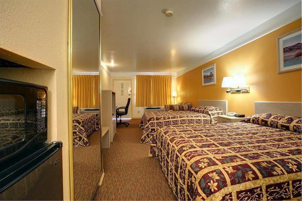 Texas Inn & Suites Pharr/San Juan Eksteriør bilde